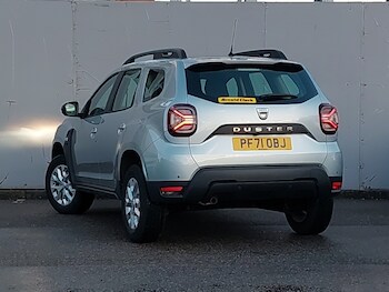 Used Dacia Duster 2022 for sale - 77299606: Photo
