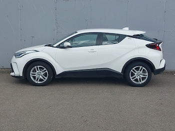 Used Toyota C-HR 2023 for sale - 78957387: Photo