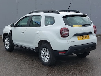 Used Dacia Duster 2024 for sale - 78766909: Photo