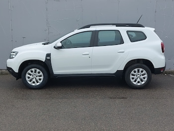 Used Dacia Duster 2024 for sale - 78766909: Photo