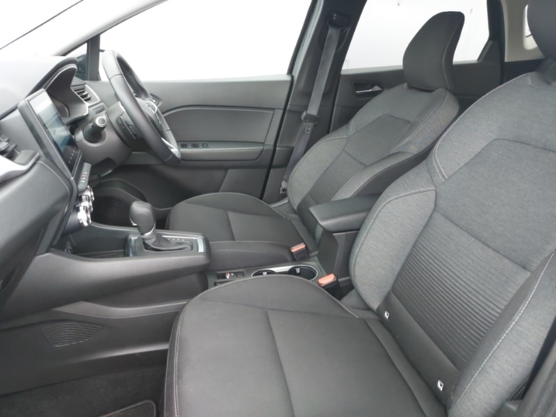 Used Renault Captur 2021 for sale - 77999633: Photo 5