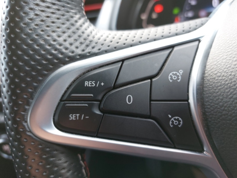 Used Renault Captur 2022 for sale - 77837518: Photo 14