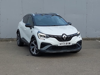 Used Renault Captur 2022 for sale - 77837518: Photo