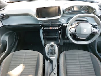 Used Peugeot 2008 2023 for sale - 78546331: Photo