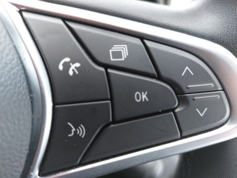 Used Renault Clio 2023 for sale - 78146435: Photo 17