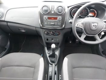 Used Dacia Sandero Stepway 2020 for sale - 78326830: Photo