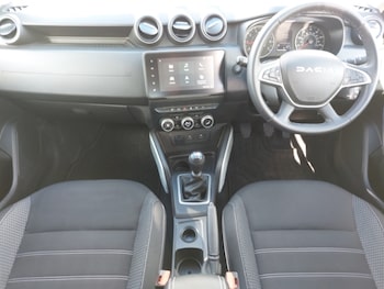 Used Dacia Duster 2023 for sale - 78441185: Photo