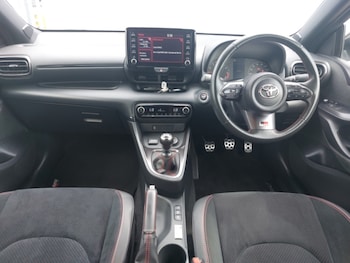 Used Toyota Yaris 2022 for sale - 75603528: Photo