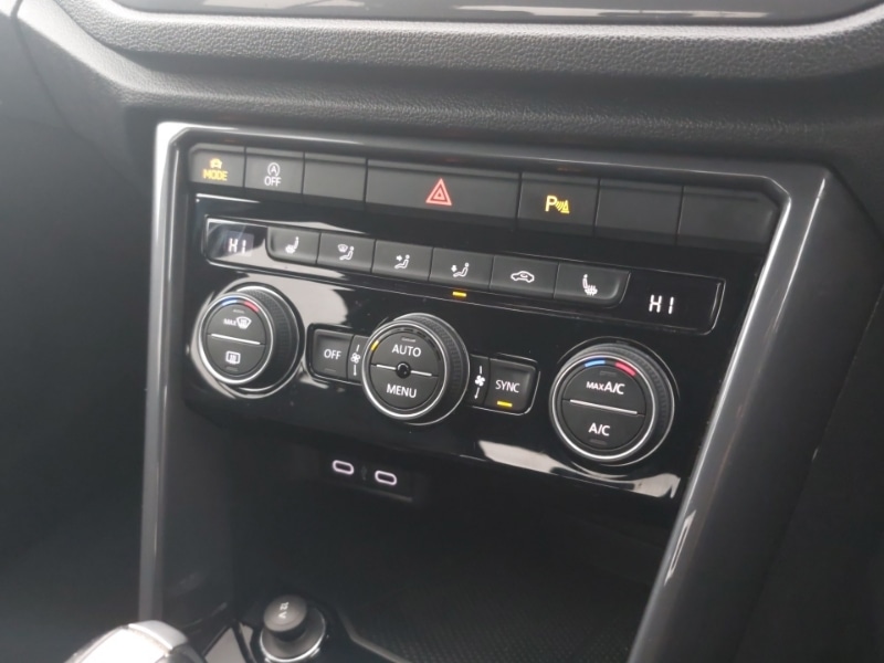 Used Volkswagen T-Roc 2022 for sale - 76150485: Photo 11