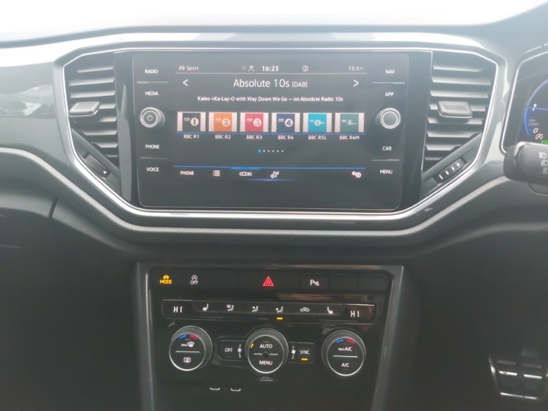 Used Volkswagen T-Roc 2022 for sale - 76150485: Photo 19