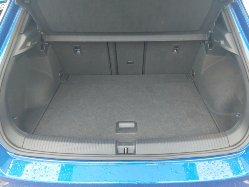 Used Volkswagen T-Roc 2022 for sale - 76150485: Photo 8