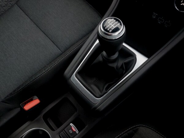Used Renault Captur 2023 for sale - 75530518: Photo 17
