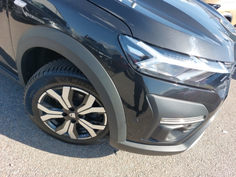 Used Dacia Sandero Stepway 2022 for sale - 76630483: Photo 9