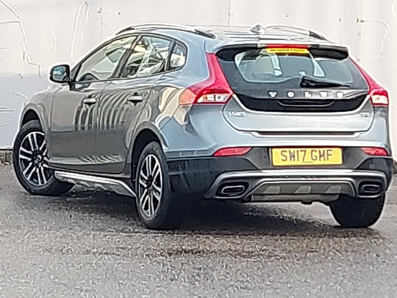 Used Volvo V40 2017 for sale - 76864506: Photo 3