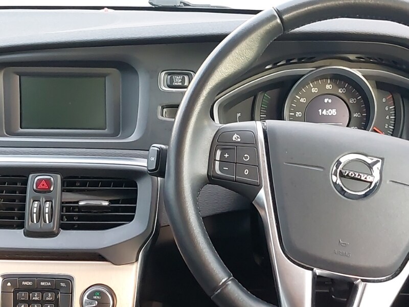 Used Volvo V40 2017 for sale - 76864506: Photo 7