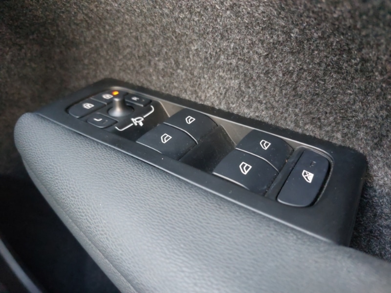 Used Volvo XC40 2021 for sale - 77782374: Photo 16