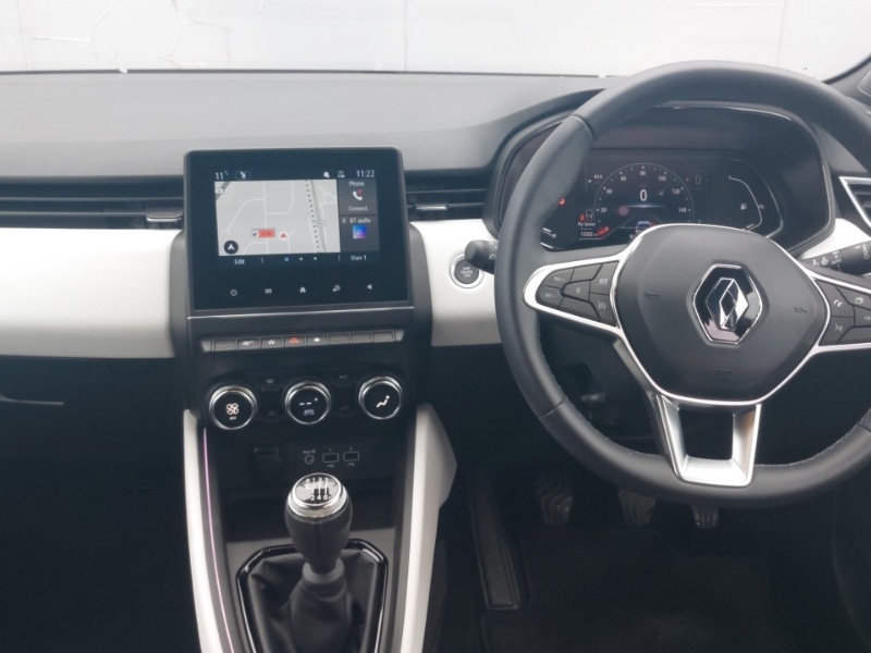 Used Renault Clio 2022 for sale - 76317626: Photo 2