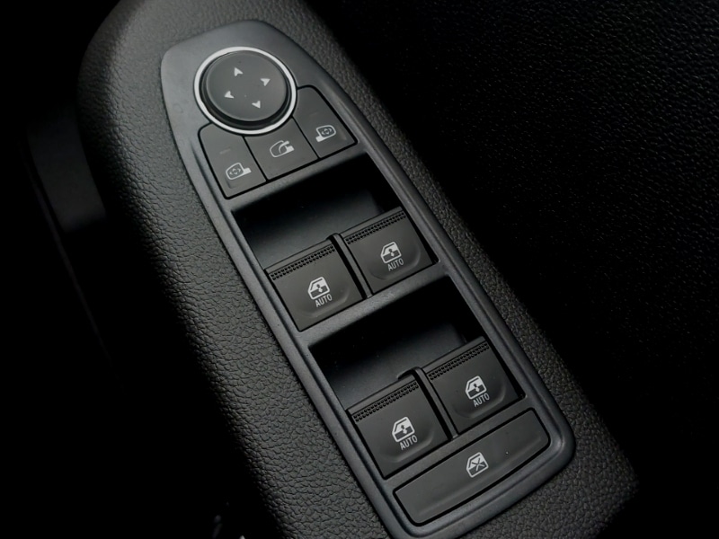 Used Renault Clio 2025 for sale - 76537185: Photo 18