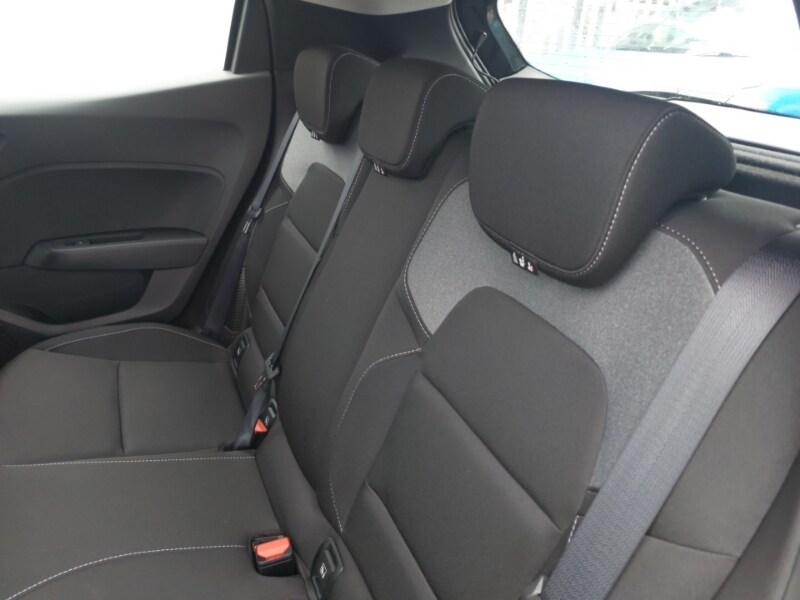 Used Renault Clio 2025 for sale - 76537185: Photo 6