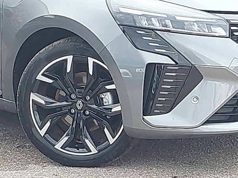 Used Renault Clio 2025 for sale - 77428610: Photo 9