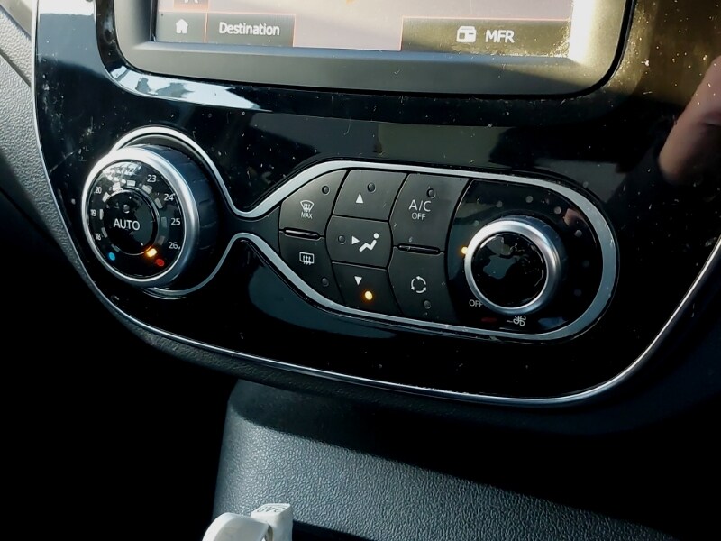 Used Renault Captur 2019 for sale - 76465054: Photo 15