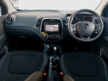 Used Renault Captur 2019 for sale - 76465054: Photo