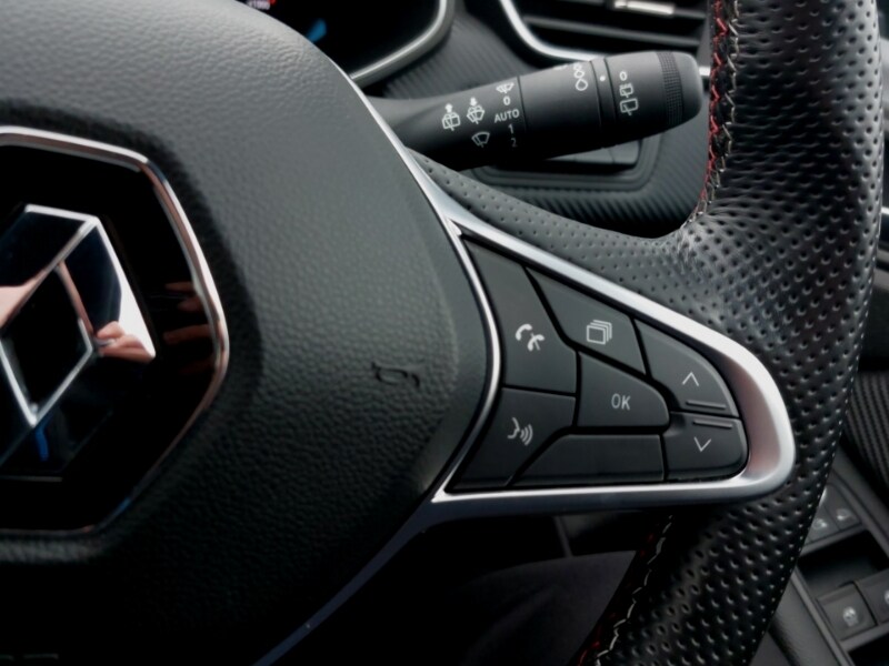 Used Renault Clio 2023 for sale - 76275624: Photo 14