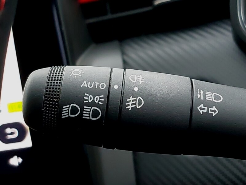 Used Renault Clio 2023 for sale - 76275624: Photo 16