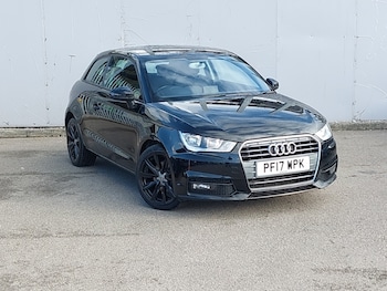 Used Audi A1 2017 for sale - 77689742: Photo