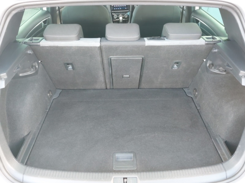 Used Volkswagen Golf 2020 for sale - 78146439: Photo 8