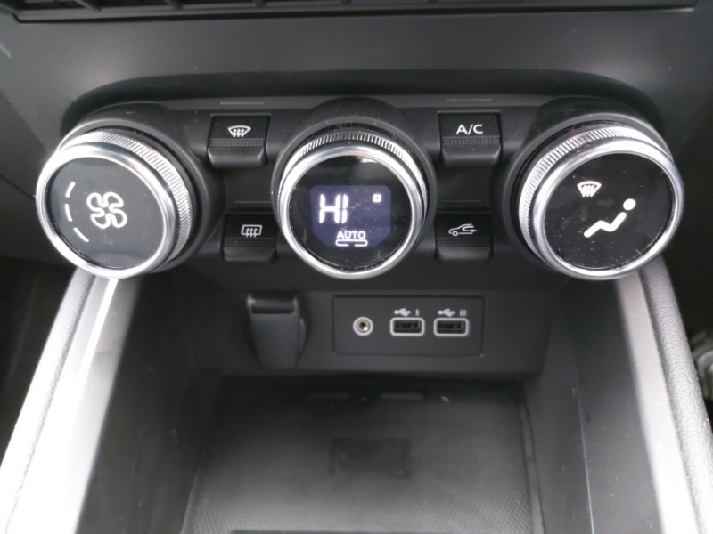 Used Renault Clio 2024 for sale - 78093920: Photo 15