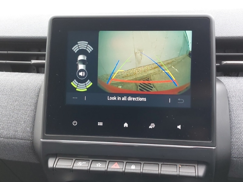 Used Renault Clio 2024 for sale - 78093920: Photo 19