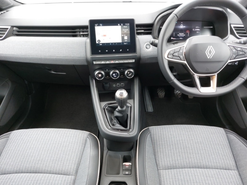 Used Renault Clio 2024 for sale - 78093920: Photo 2