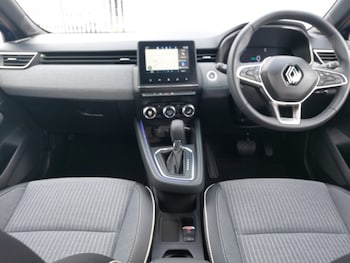 Used Renault Clio 2024 for sale - 78446740: Photo