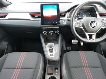 Used Renault Captur 2022 for sale - 77816399: Photo