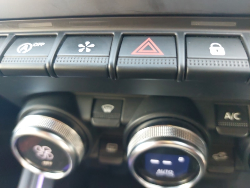 Used Renault Clio 2023 for sale - 76052645: Photo 19