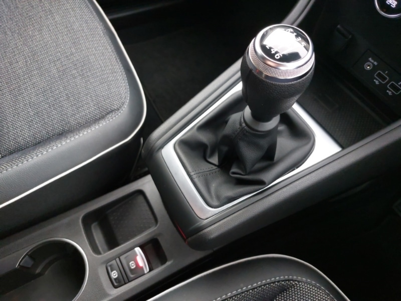 Used Renault Captur 2022 for sale - 76834390: Photo 17