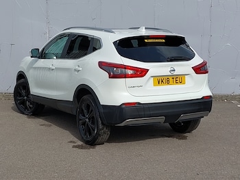 Used Nissan Qashqai 2018 for sale - 78546407: Photo