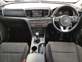 Used Kia Sportage 2019 for sale - 76177961: Photo 2
