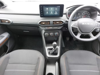 Used Dacia Sandero Stepway 2023 for sale - 78441288: Photo