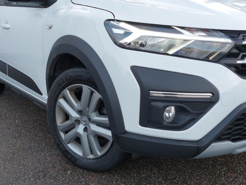 Used Dacia Sandero Stepway 2023 for sale - 77028468: Photo 9