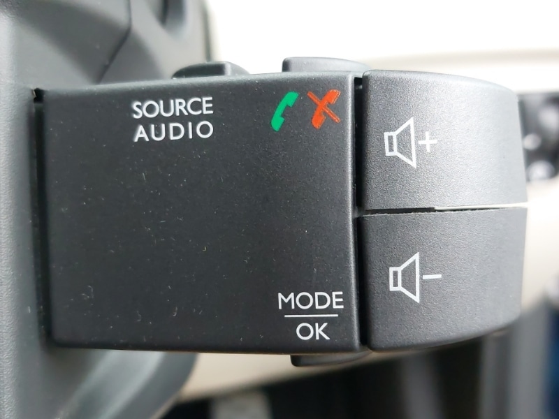 Used Renault Captur 2019 for sale - 76907274: Photo 12