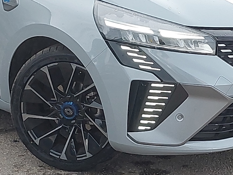 Used Renault Clio 2025 for sale - 77299619: Photo 9