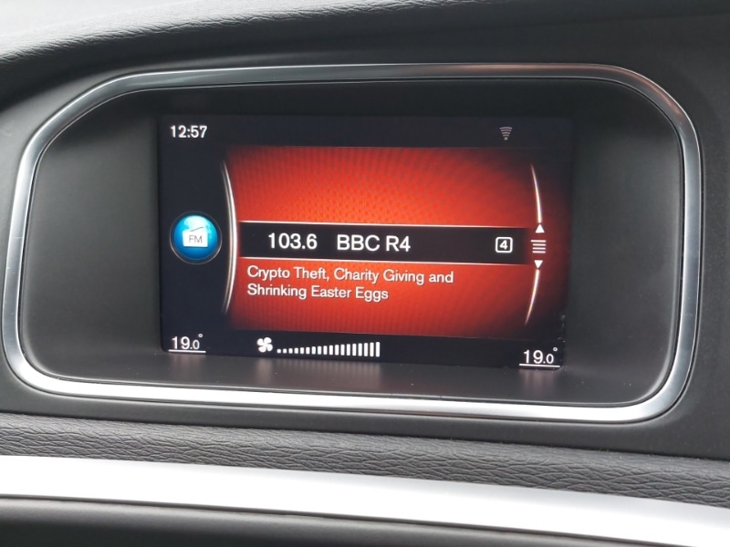 Used Volvo V40 2018 for sale - 78093917: Photo 10