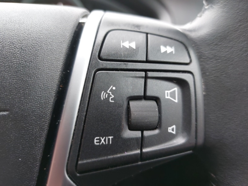 Used Volvo V40 2018 for sale - 78093917: Photo 13