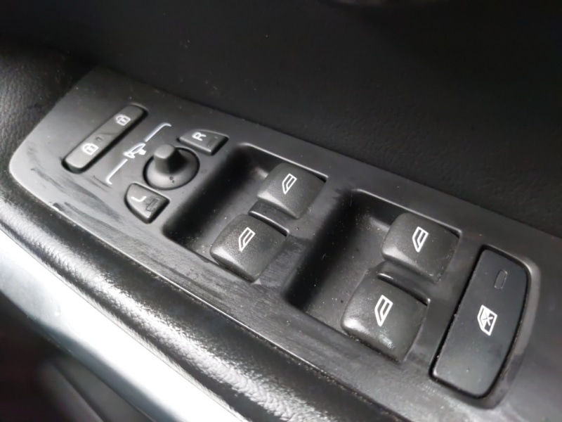 Used Volvo V40 2018 for sale - 78093917: Photo 14