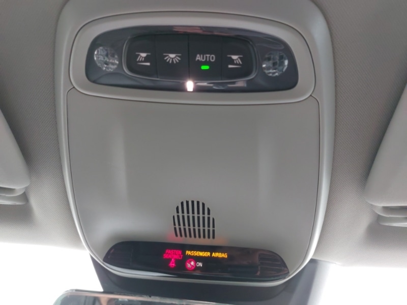 Used Volvo V40 2018 for sale - 78093917: Photo 18