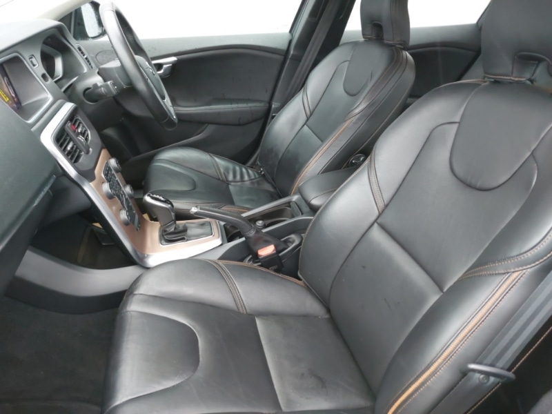 Used Volvo V40 2018 for sale - 78093917: Photo 5