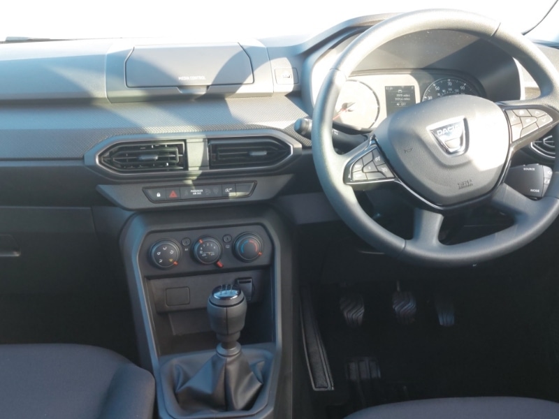 Used Dacia Sandero 2022 for sale - 76639265: Photo 2