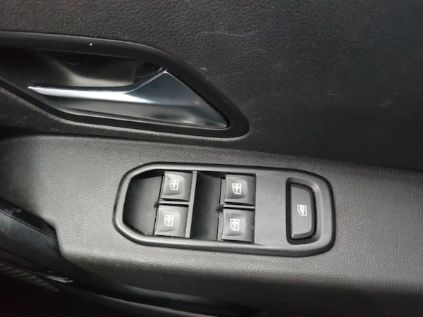 Used Dacia Duster 2019 for sale - 76268968: Photo 16